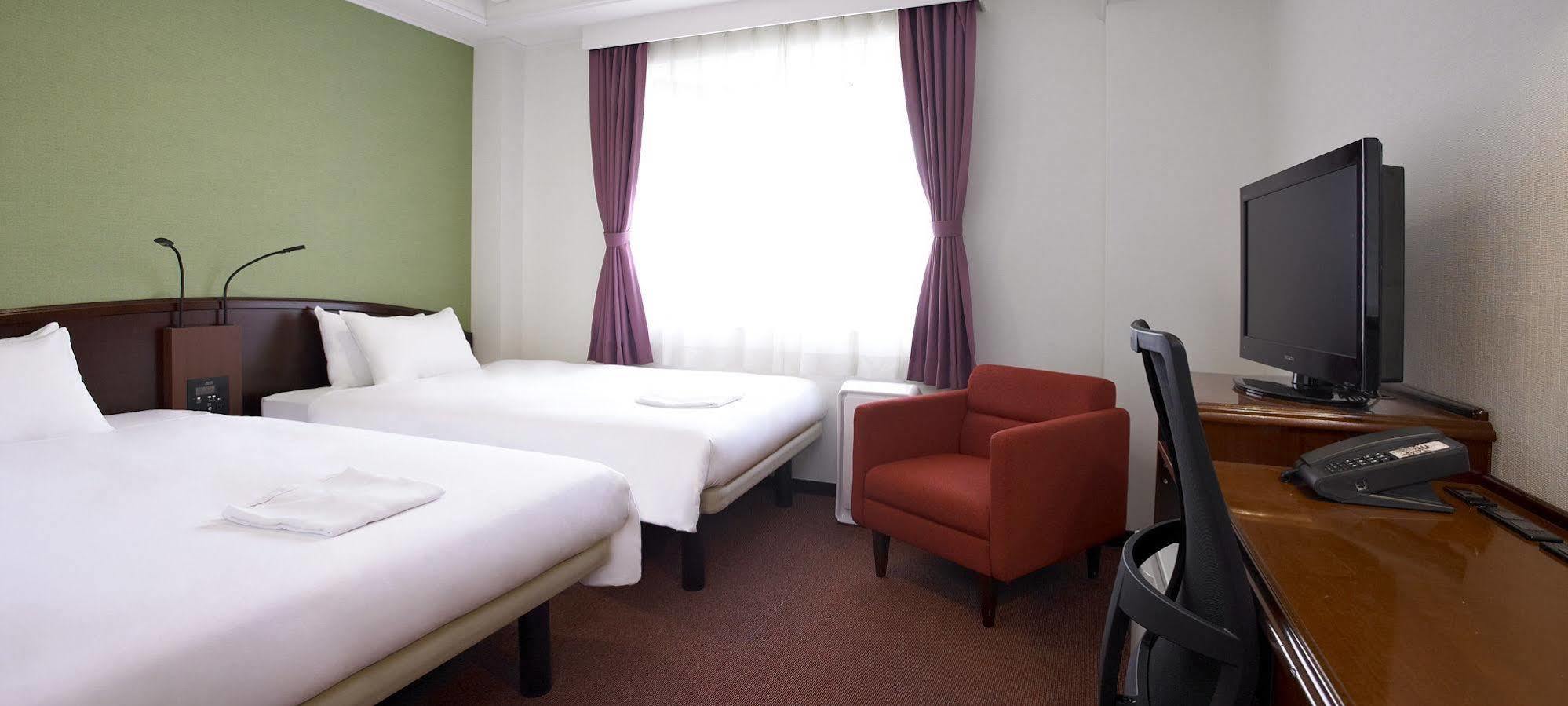 The B Kyoto Sanjo Hotell Eksteriør bilde