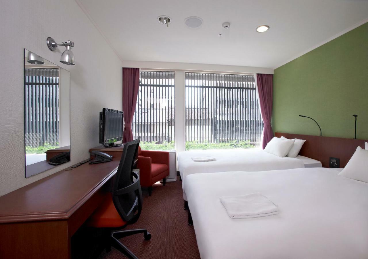 The B Kyoto Sanjo Hotell Eksteriør bilde